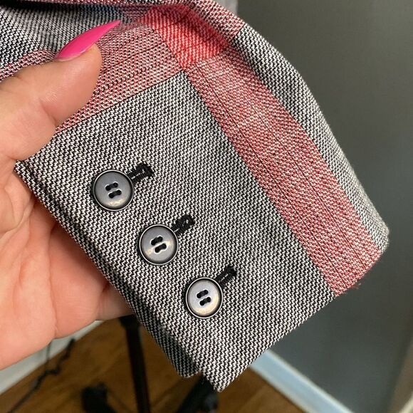 Halogen Pink Grey Black Large Print Plaid Blazer Jacket - Picture 7 of 12